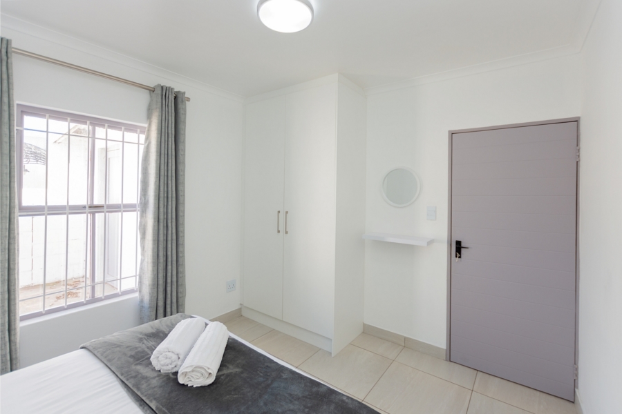 4 Bedroom Property for Sale in Mykonos Western Cape